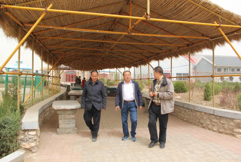 線上線下互動推進休閑觀光農業(yè)發(fā)展